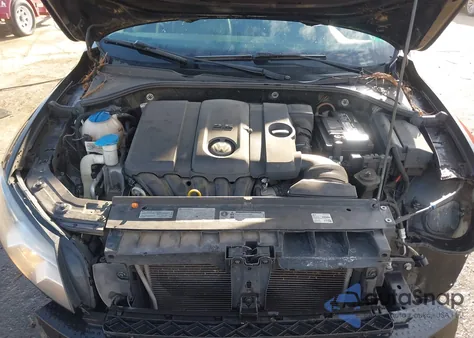 2013 Volkswagen Passat 2.5L Se from USA, damaged, VIN 1VWBP7A34DC077963